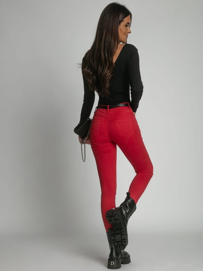 Dámske džínsy s ozdobnými zipsami | Červené