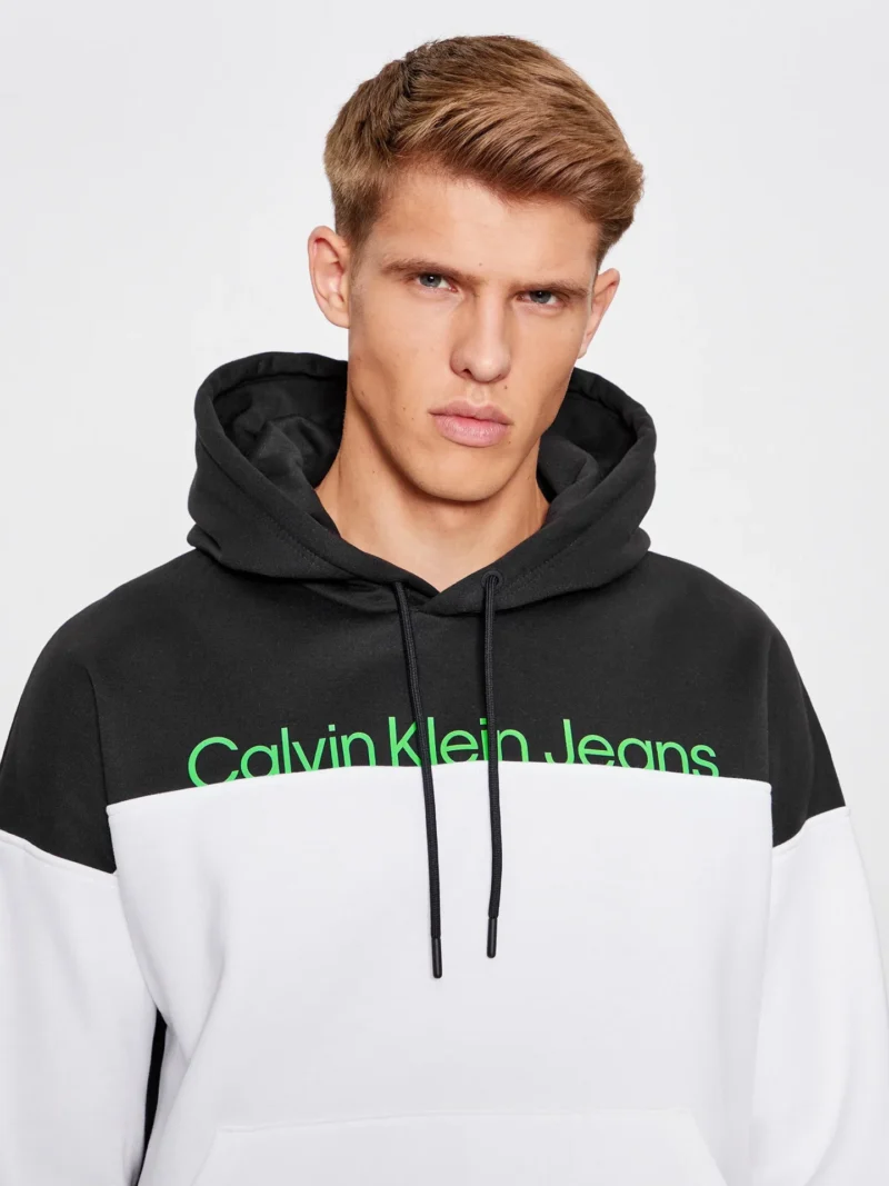 CALVIN KLEIN pánska mikina s kapucňou kontrastné logo | Biela