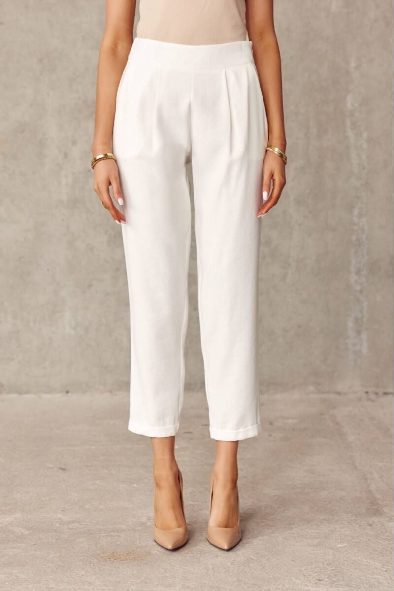 Trendové biele dámske nohavice