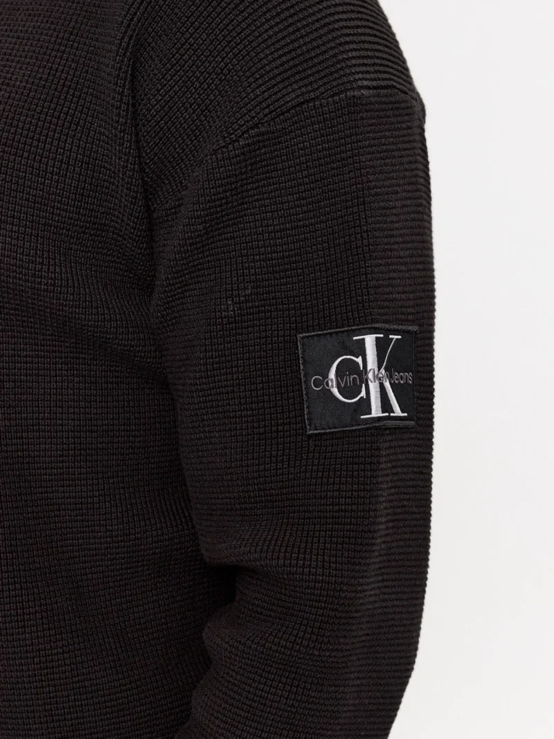 CALVIN KLEIN pánsky sveter BADGE REGULAR FIT | Čierny